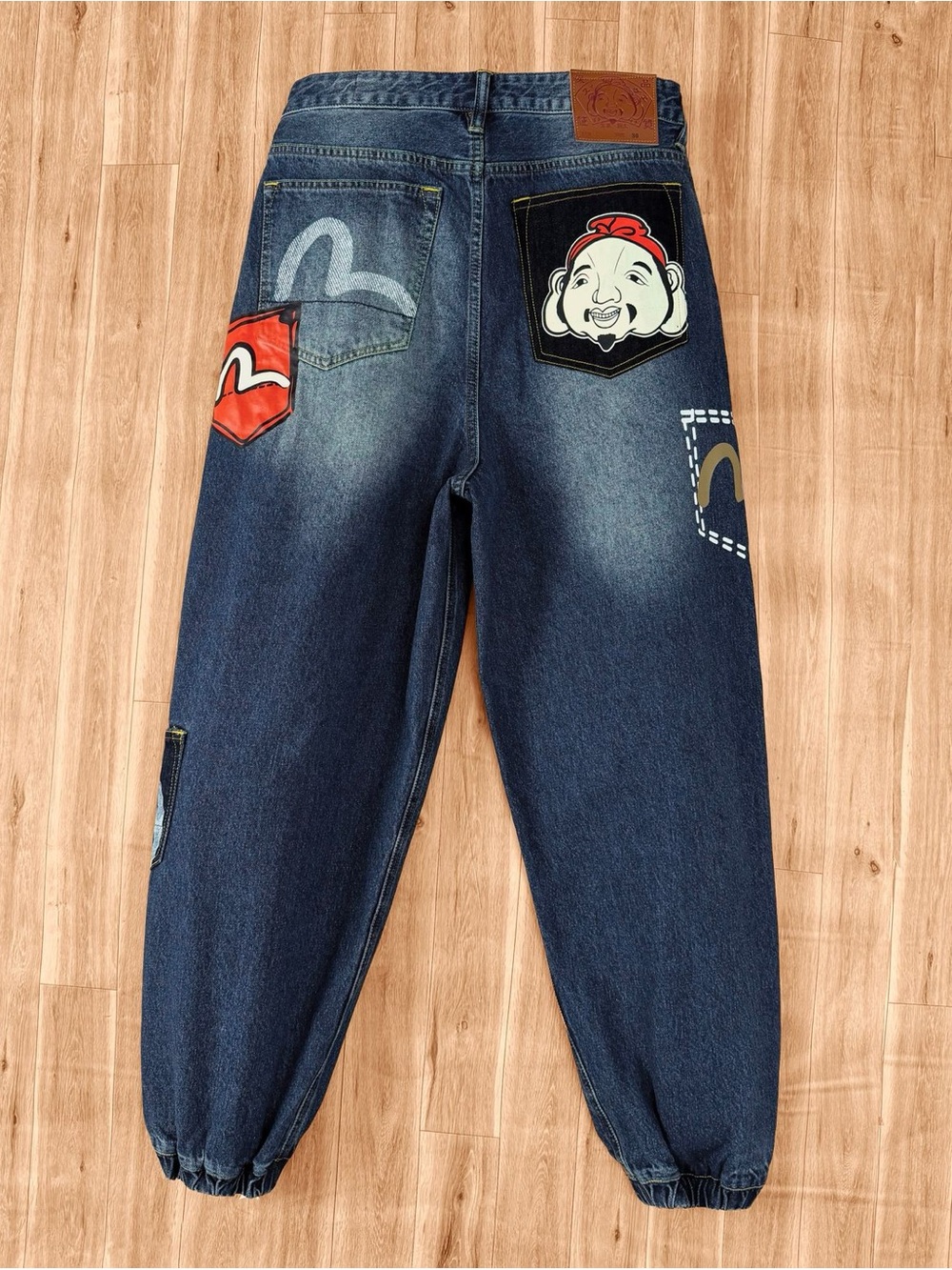 Evisu Men's Washed Wide-Leg Jeans (Size 32x34)